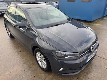 Used Volkswagen Polo 2018 for sale - 76511985: Photo