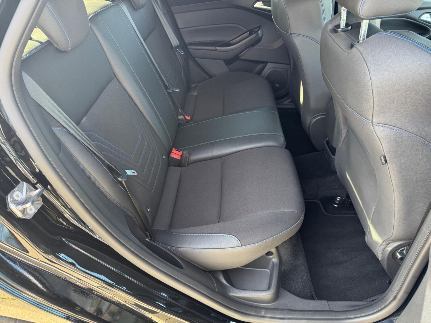 Used Ford Focus 2017 for sale - 76020593: Photo 16