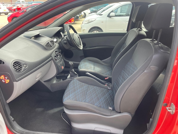 Used Renault Clio 2007 for sale - 76094745: Photo 13