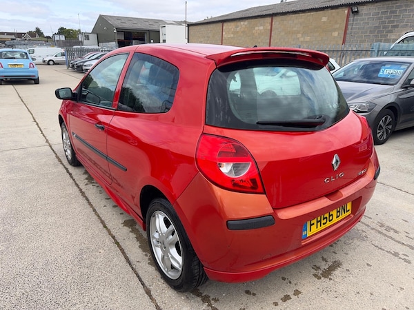 Used Renault Clio 2007 for sale - 76094745: Photo 5