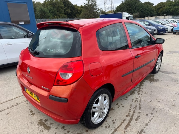 Used Renault Clio 2007 for sale - 76094745: Photo 7