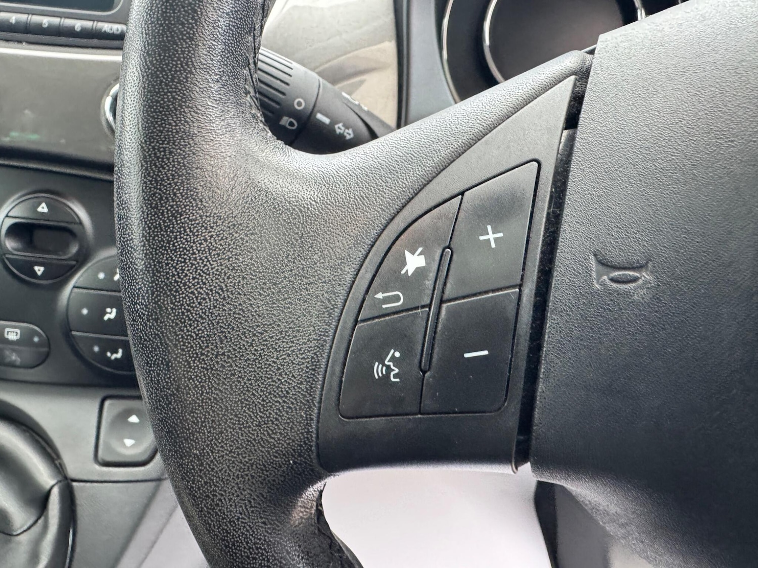 Used Fiat 500 2015 for sale - 76000882: Photo 26