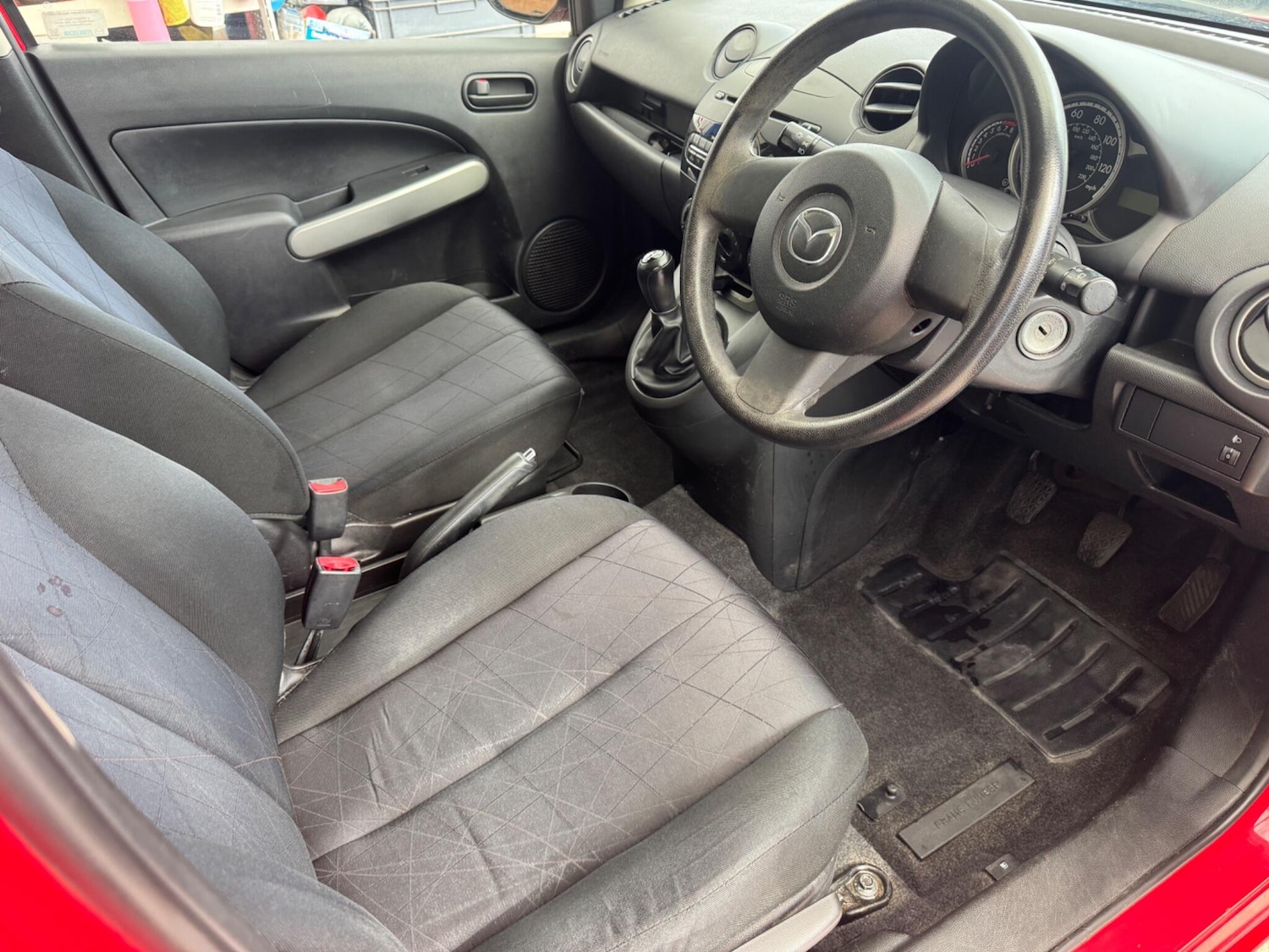 Used Mazda Mazda2 2013 for sale - 76041849: Photo 17