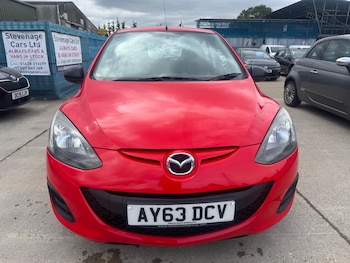 Used Mazda Mazda2 2013 for sale - 76041849: Photo 2