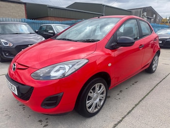 Used Mazda Mazda2 2013 for sale - 76041849: Photo 3