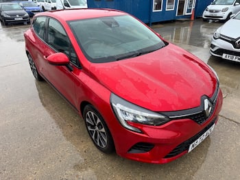 Used Renault Clio 2022 for sale - 79622235: Photo