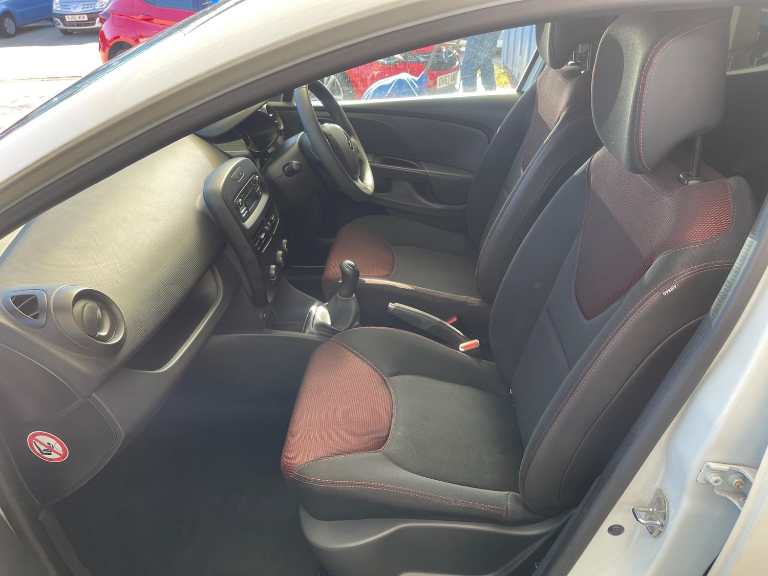 Used Renault Clio 2013 for sale - 75600547: Photo 14