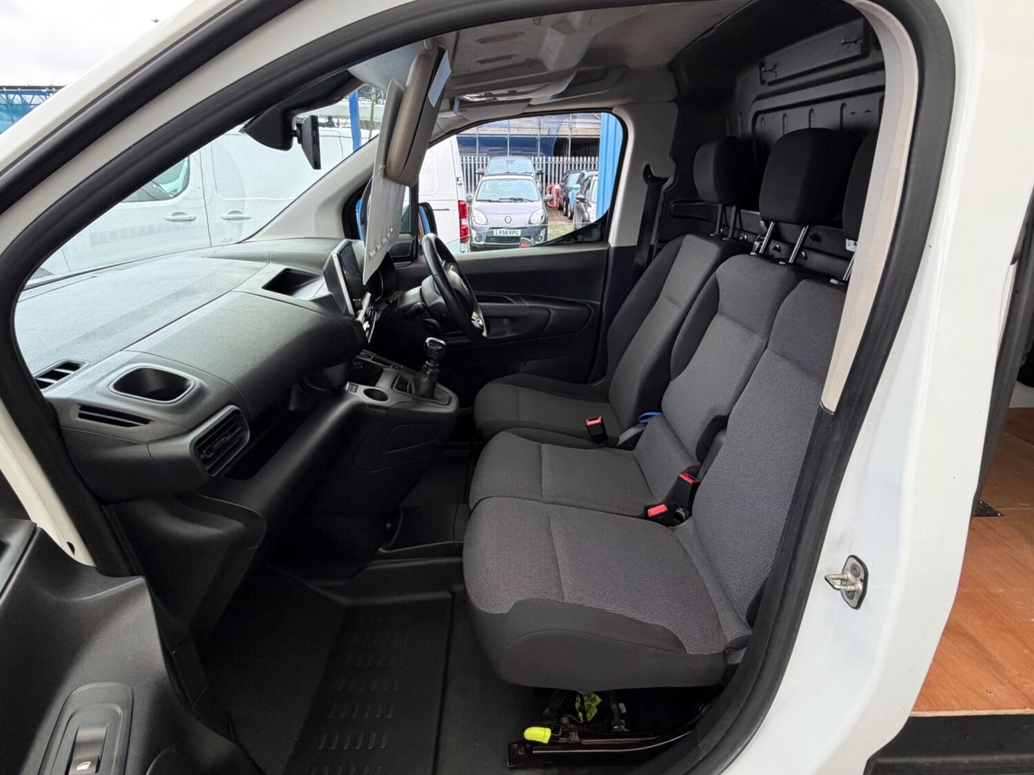 Used Citroen Berlingo 2021 for sale - 77320644: Photo 21