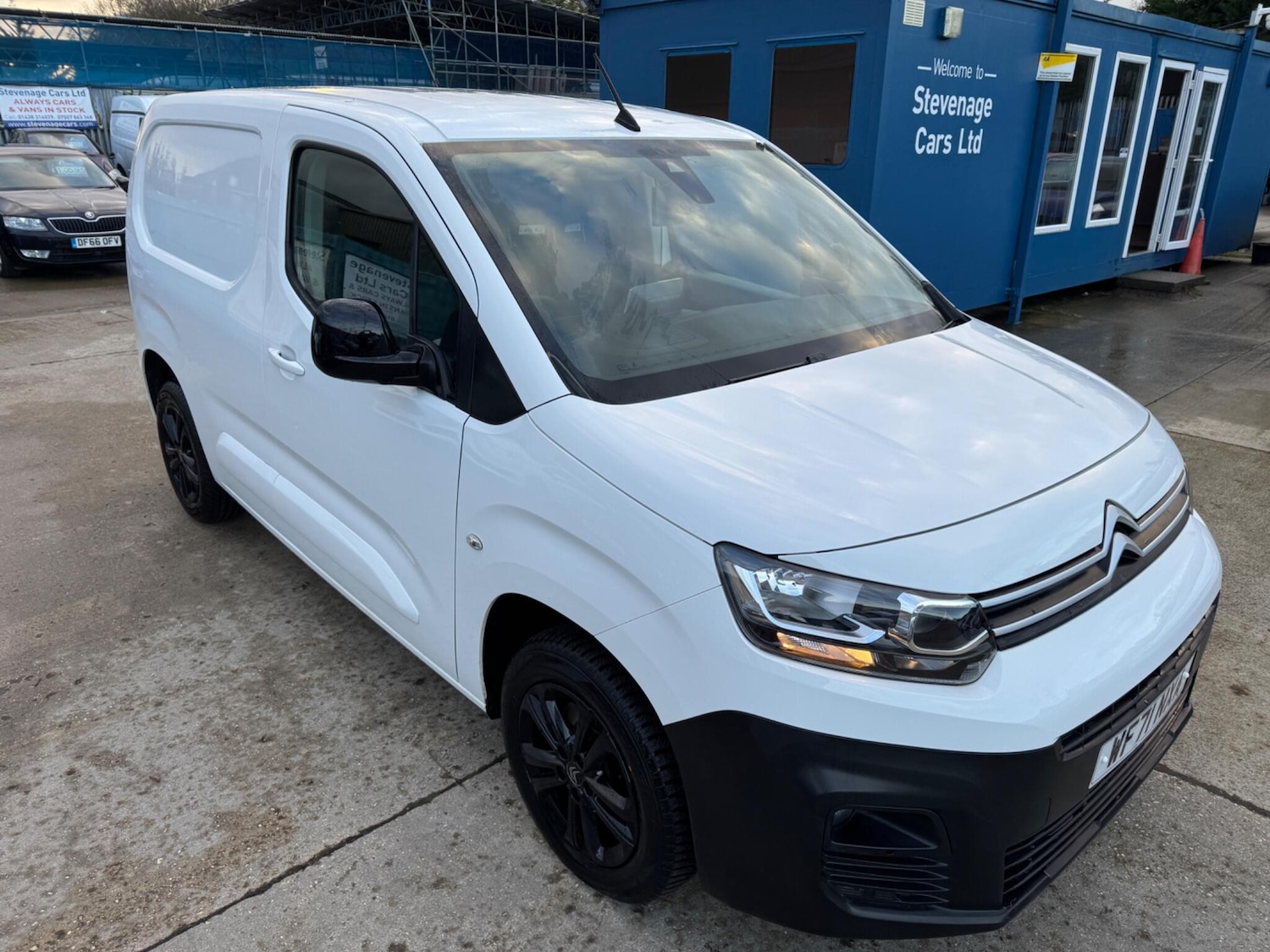 Used Citroen Berlingo 2021 for sale - 77320644: Photo 3