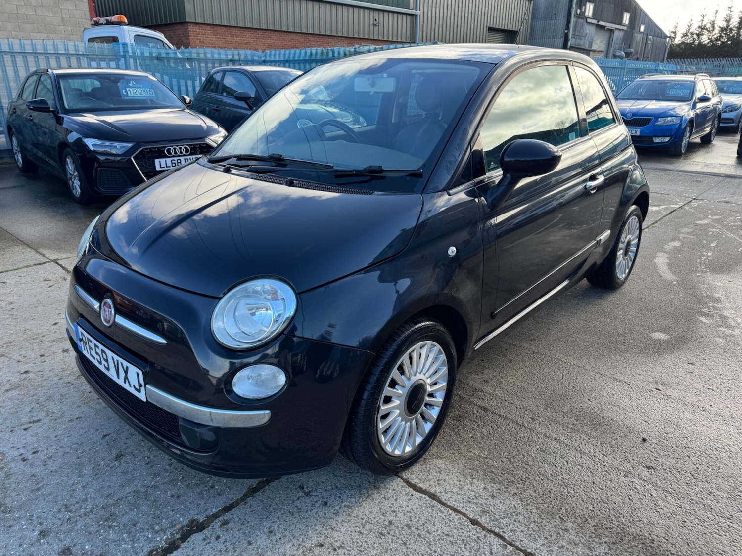 Used Fiat 500 2010 for sale - 77376656: Photo 3