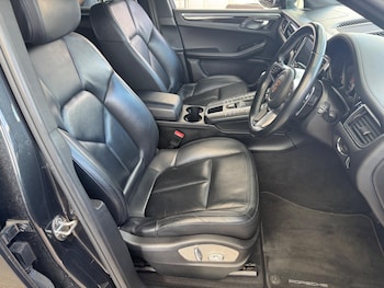 Used Porsche Macan 2016 for sale - 78590457: Photo