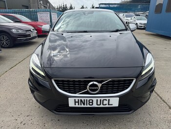 Used Volvo V40 2018 for sale - 78590481: Photo