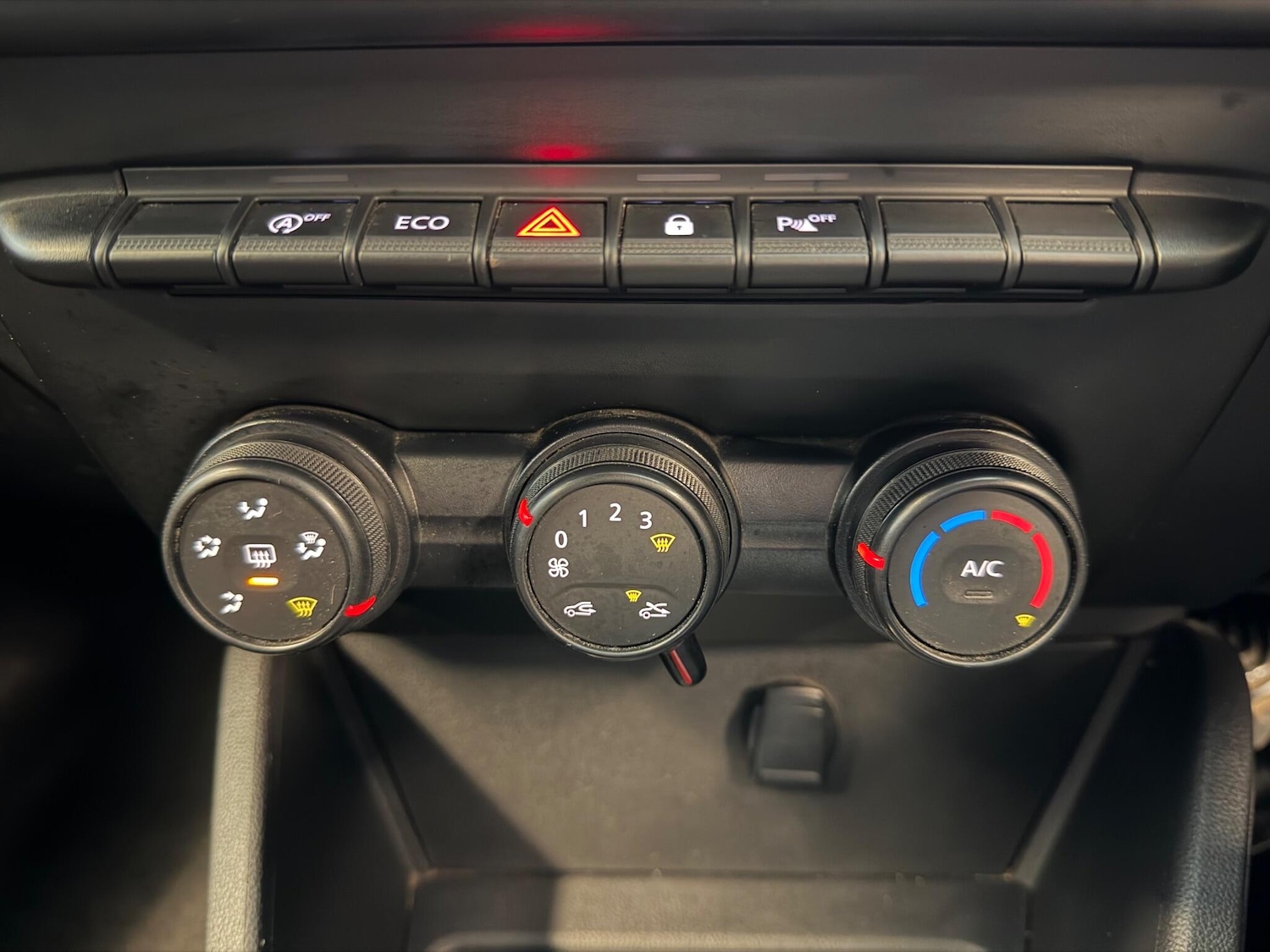 Used Dacia Duster 2020 for sale - 76992429: Photo 20