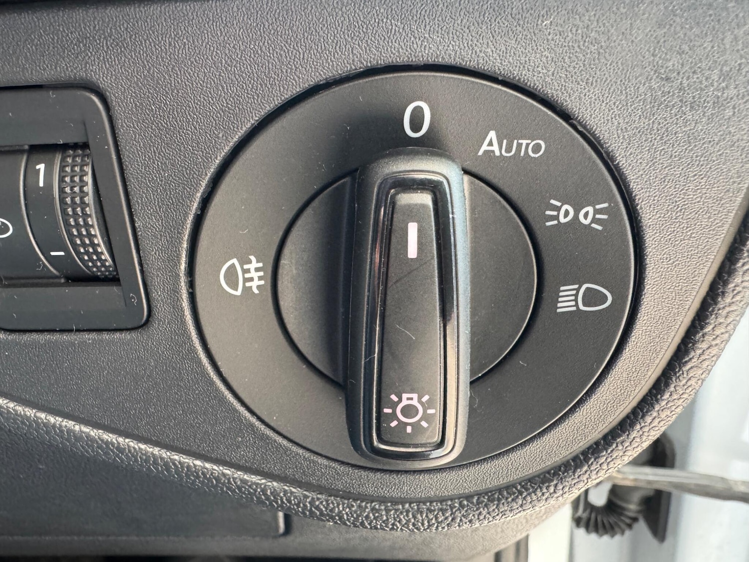 Used Volkswagen Polo 2019 for sale - 77537598: Photo 23