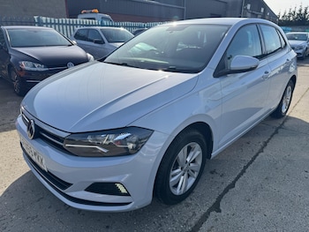 Used Volkswagen Polo 2019 for sale - 77537598: Photo