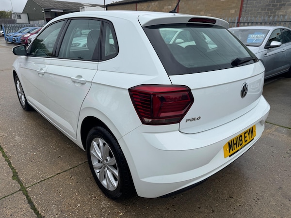 Used Volkswagen Polo 2018 for sale - 76094229: Photo 6