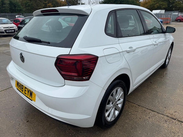 Used Volkswagen Polo 2018 for sale - 76094229: Photo 8