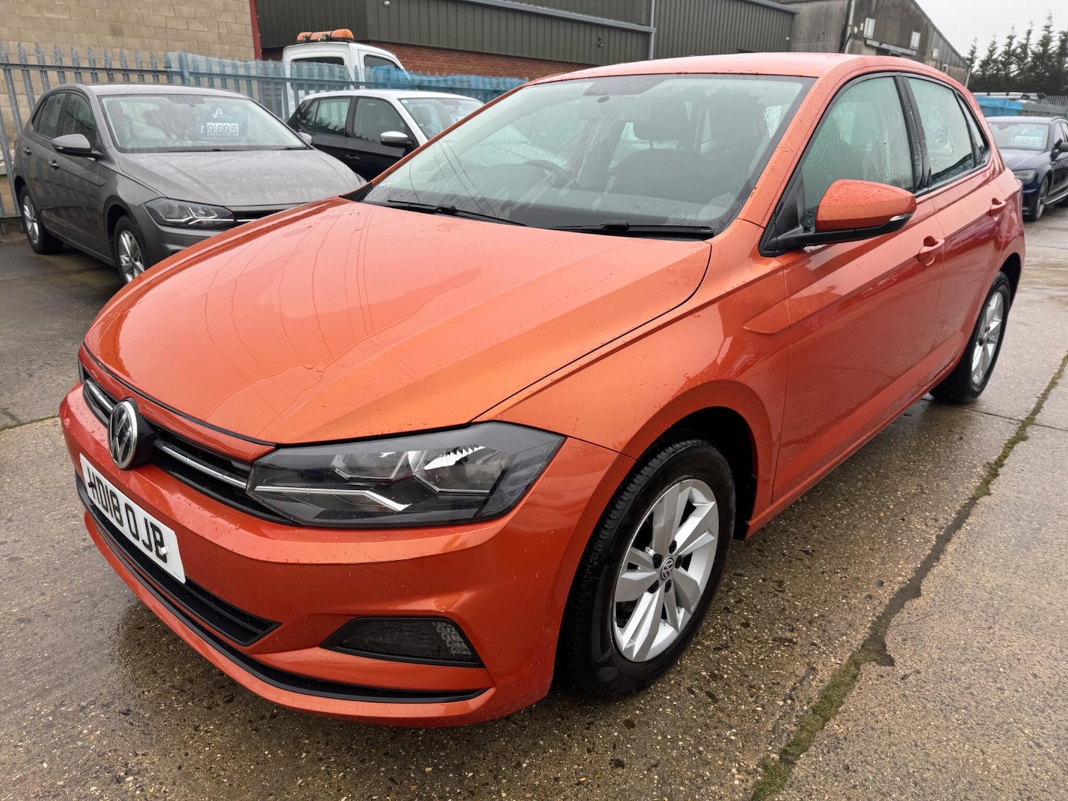 Used Volkswagen Polo 2018 for sale - 77040674: Photo 3