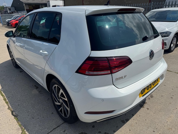 Used Volkswagen Golf 2020 for sale - 74908836: Photo 5