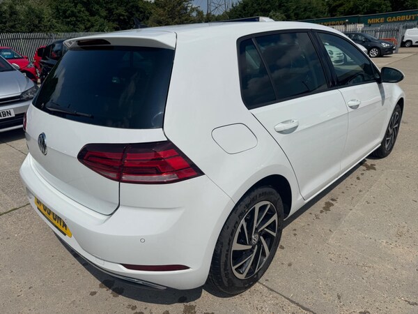 Used Volkswagen Golf 2020 for sale - 74908836: Photo 7