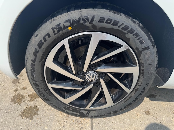 Used Volkswagen Golf 2020 for sale - 74908836: Photo 9
