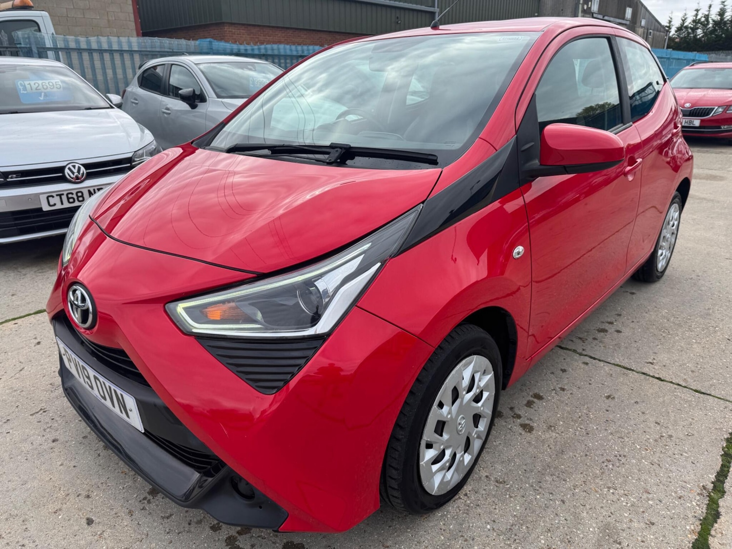 Used Toyota AYGO 2019 for sale - 76226826: Photo 4