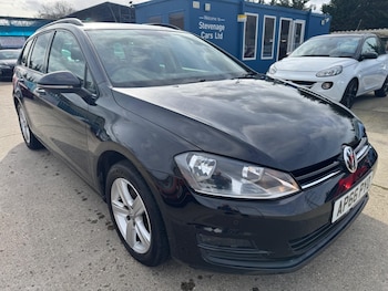 Used Volkswagen Golf 2017 for sale - 77808864: Photo