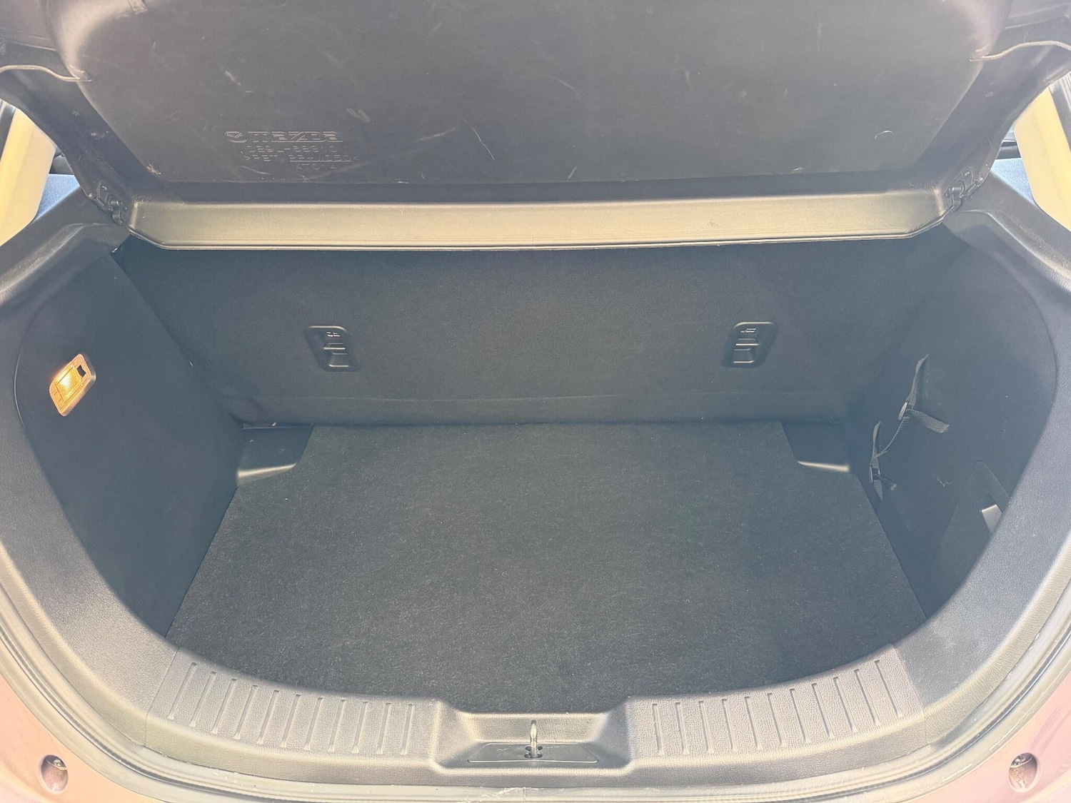 Used Mazda Mazda2 2015 for sale - 76472694: Photo 18