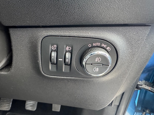 Used Vauxhall Corsa 2017 for sale - 74632463: Photo 13