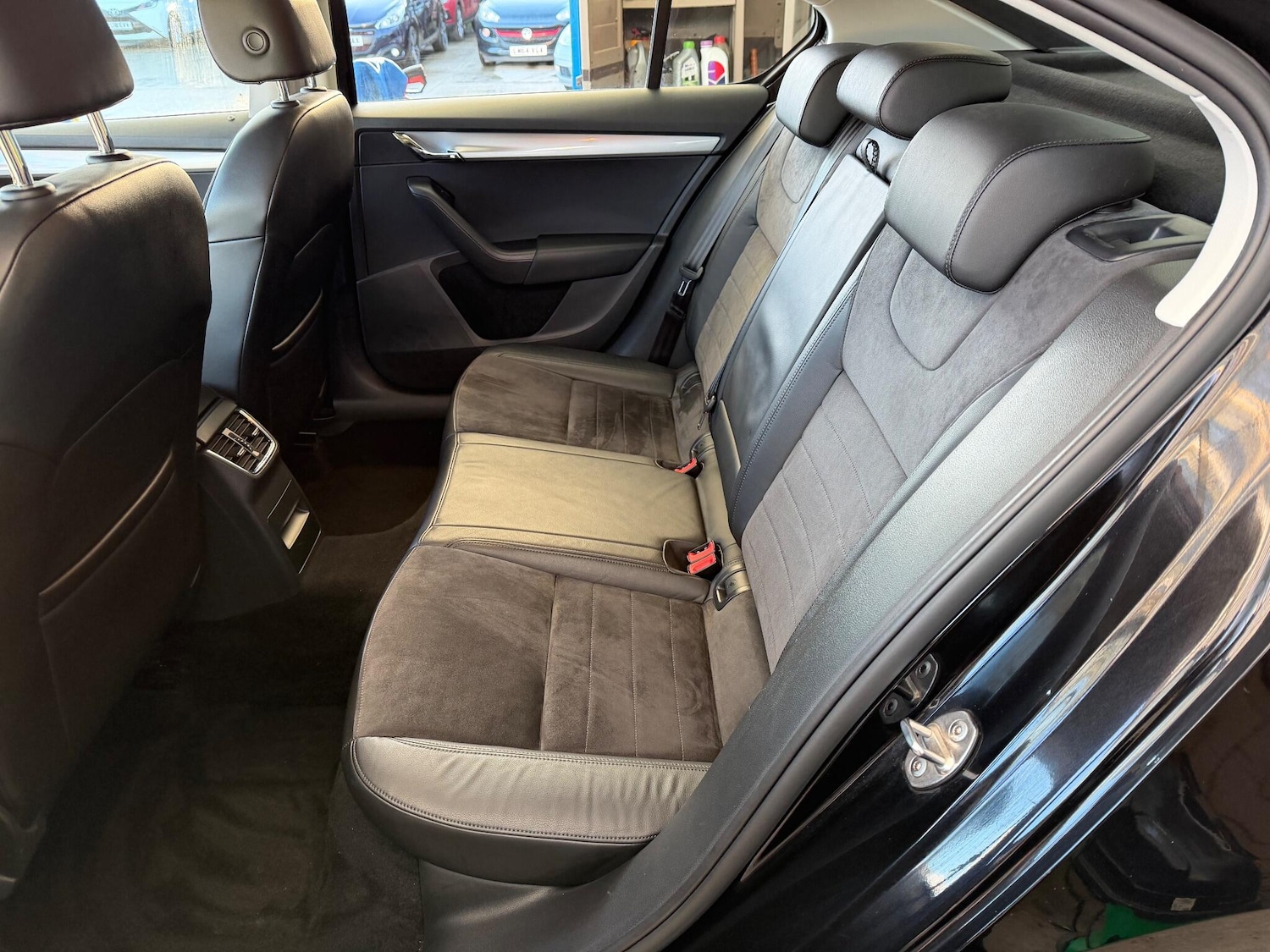 Used Skoda Octavia 2016 for sale - 76801285: Photo 16