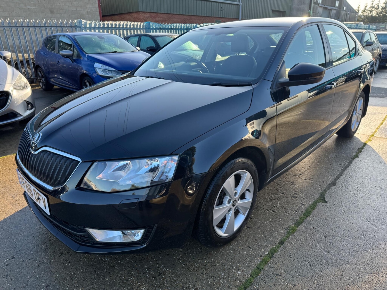 Used Skoda Octavia 2016 for sale - 76801285: Photo 4