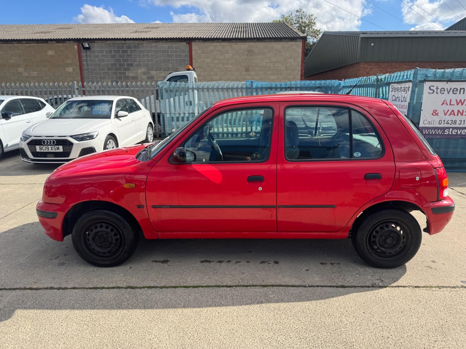 Used Nissan Micra 1999 for sale - 76021228: Photo 8