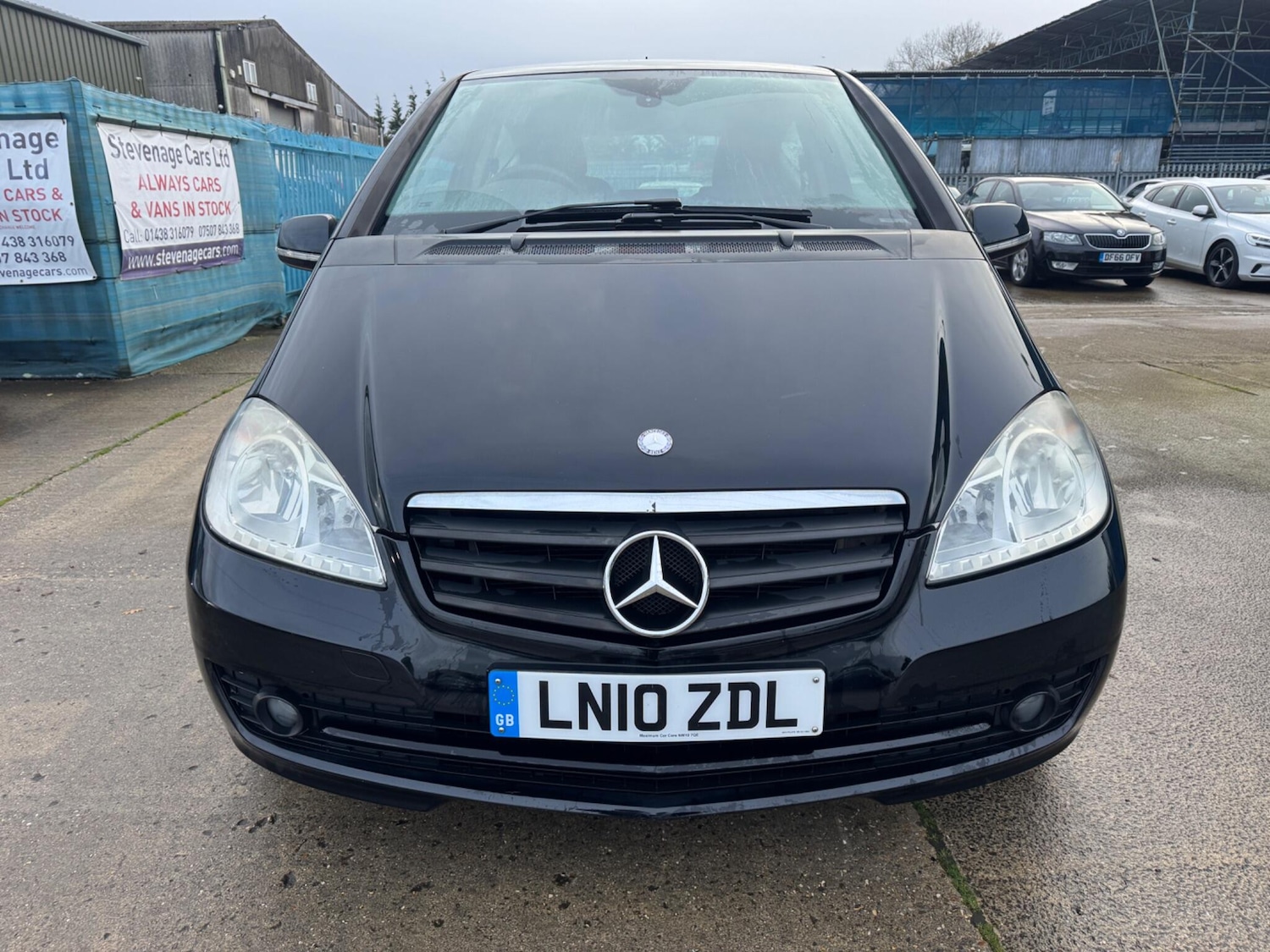 Used Mercedes-Benz A-Class 2010 for sale - 76865341: Photo 3