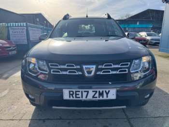 Used Dacia Duster 2017 for sale - 74452733: Photo