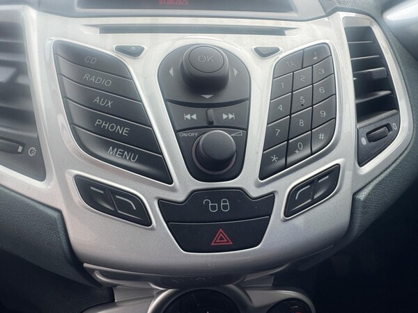 Used Ford Fiesta 2009 for sale - 74823062: Photo 18