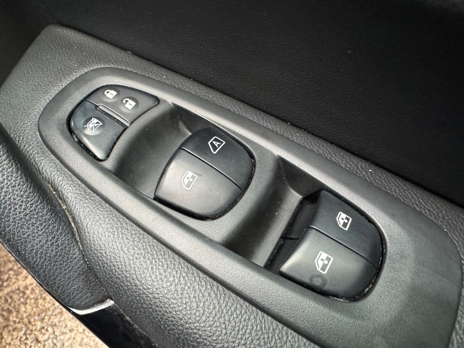 Used Renault Kadjar 2017 for sale - 76824103: Photo 16