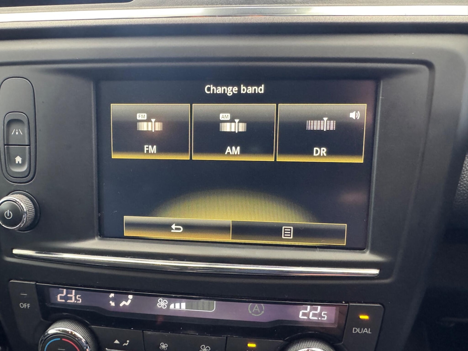 Used Renault Kadjar 2017 for sale - 76824103: Photo 22