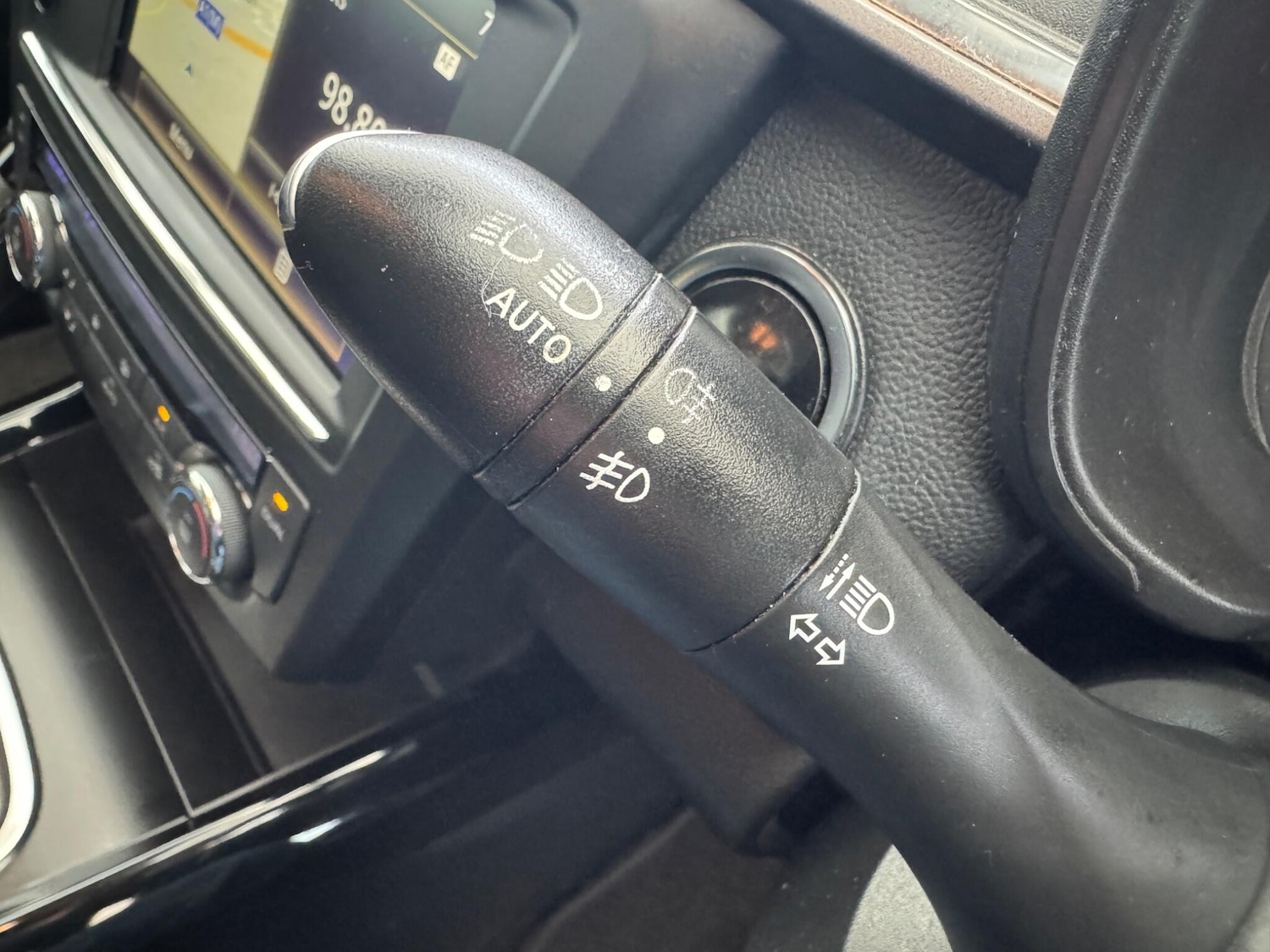 Used Renault Kadjar 2017 for sale - 76824103: Photo 33