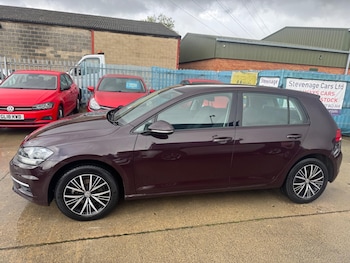 Used Volkswagen Golf 2017 for sale - 75728929: Photo