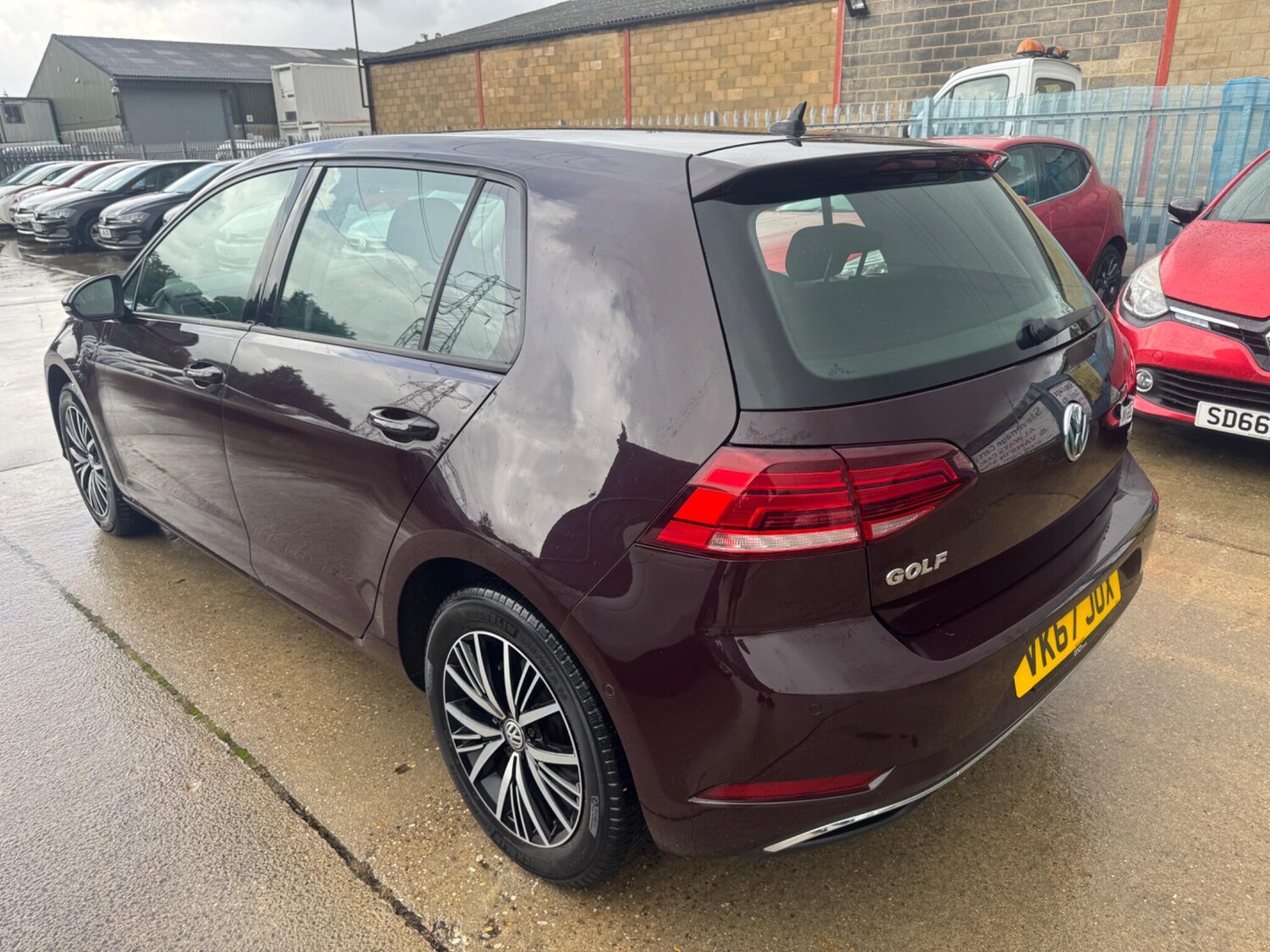 Used Volkswagen Golf 2017 for sale - 75728929: Photo 5