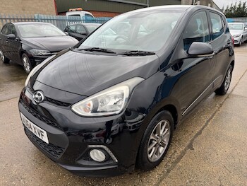 Used Hyundai i10 2014 for sale - 77484096: Photo