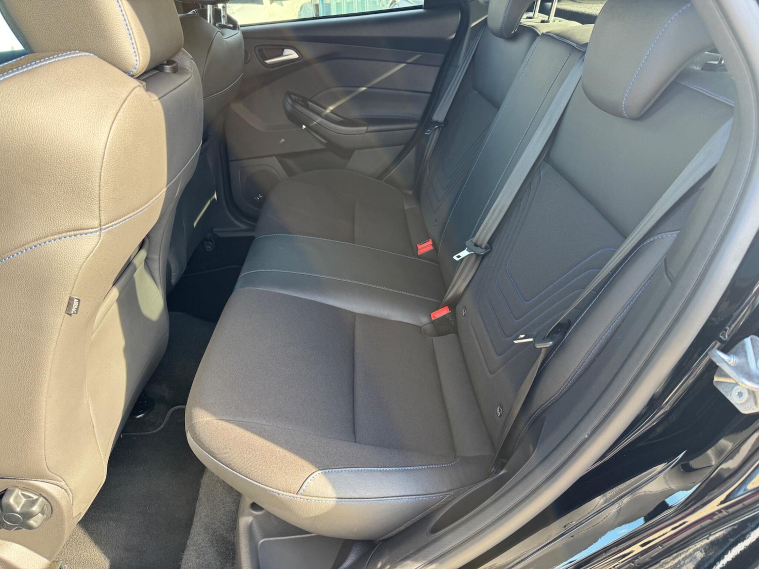 Used Ford Focus 2017 for sale - 76991087: Photo 14