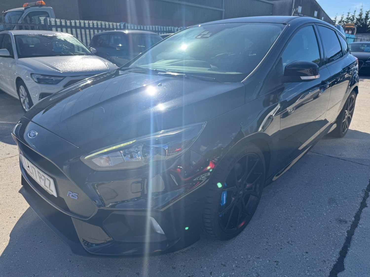 Used Ford Focus 2017 for sale - 76991087: Photo 3