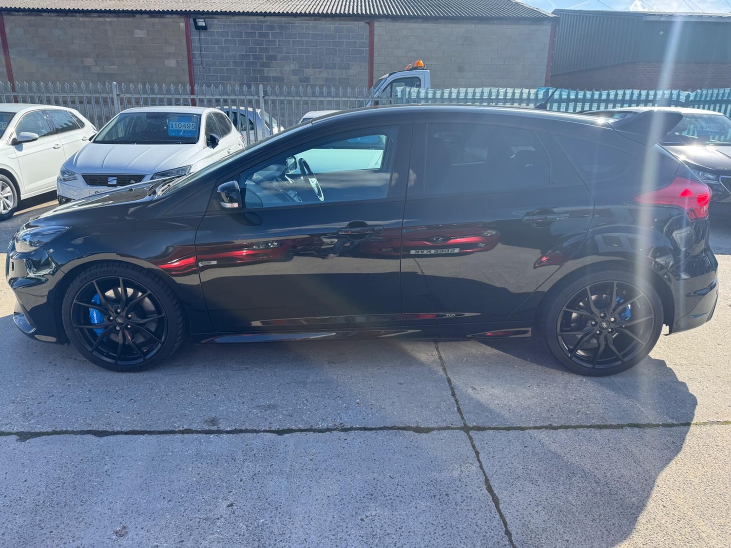 Used Ford Focus 2017 for sale - 76991087: Photo 4