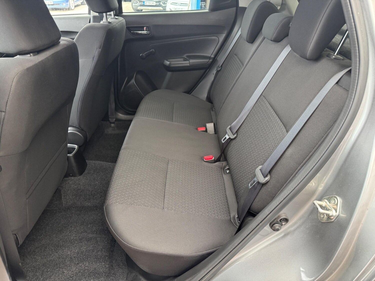 Used Suzuki Swift 2020 for sale - 76189618: Photo 17