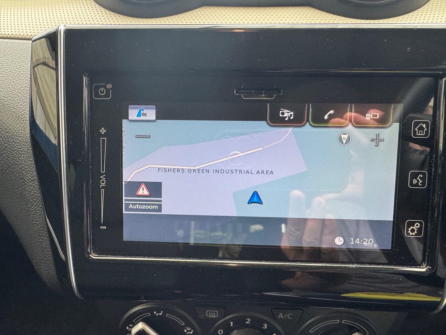 Used Suzuki Swift 2020 for sale - 76189618: Photo 2