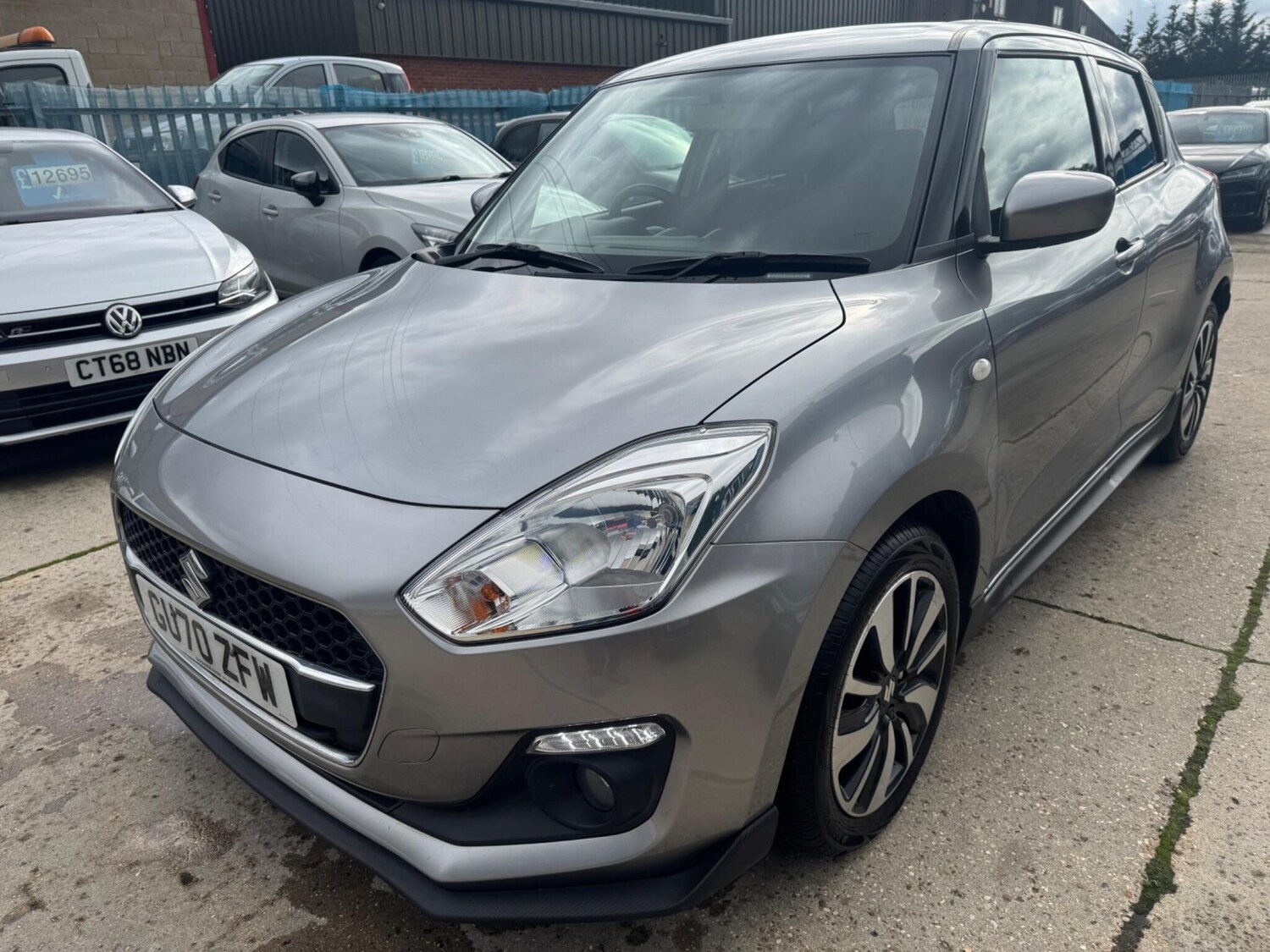 Used Suzuki Swift 2020 for sale - 76189618: Photo 6