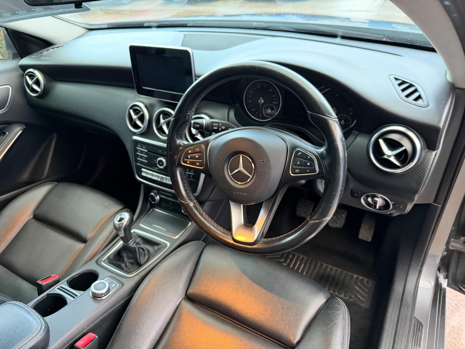 Used Mercedes-Benz A-Class 2015 for sale - 76562391: Photo 13