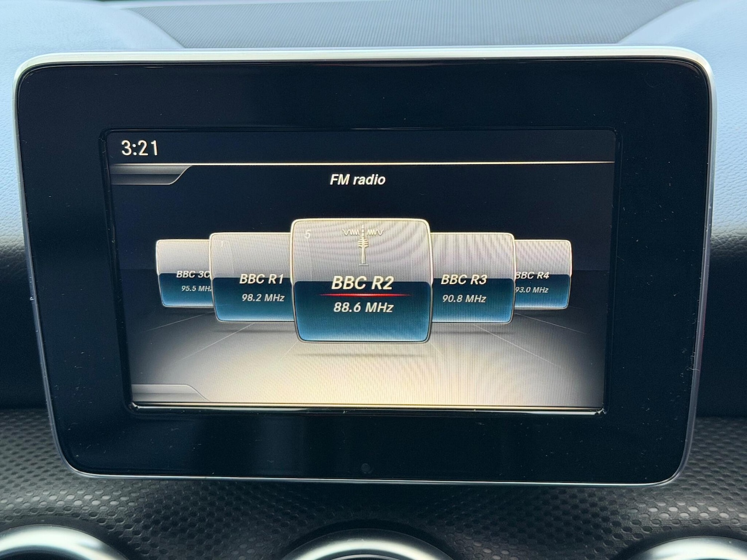 Used Mercedes-Benz A-Class 2015 for sale - 76562391: Photo 18