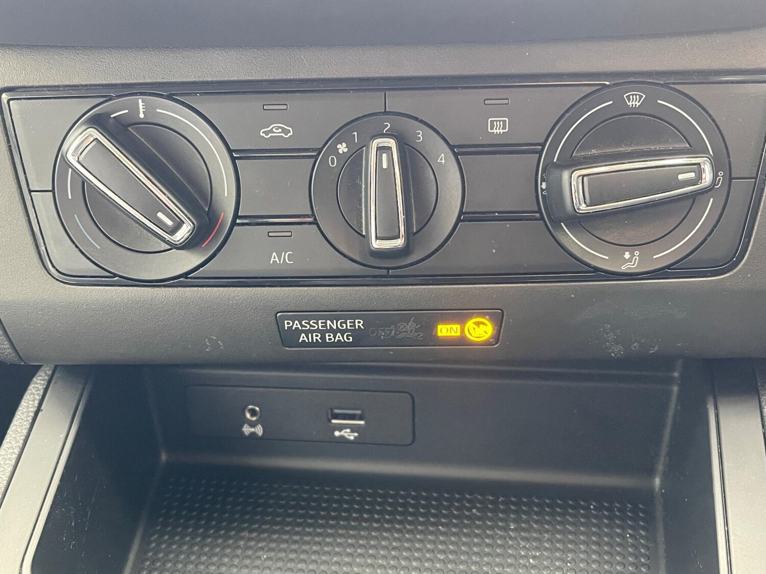 Used SEAT Ibiza 2017 for sale - 76399126: Photo 18